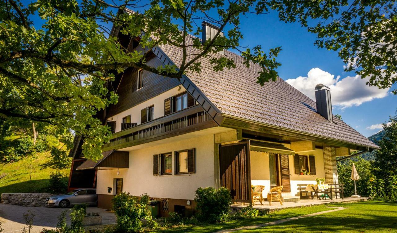 Appartement Tourist house Capricorn à Bled Extérieur photo